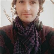 Soy una persona bilingüe Francés/Español y puedo enseñar las bases a un Francés para poder comunicarse adecuadamente